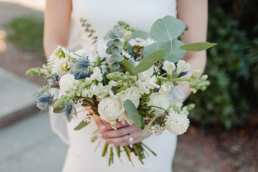 Top Bridal Bouquet Trends for 2023 Weddings