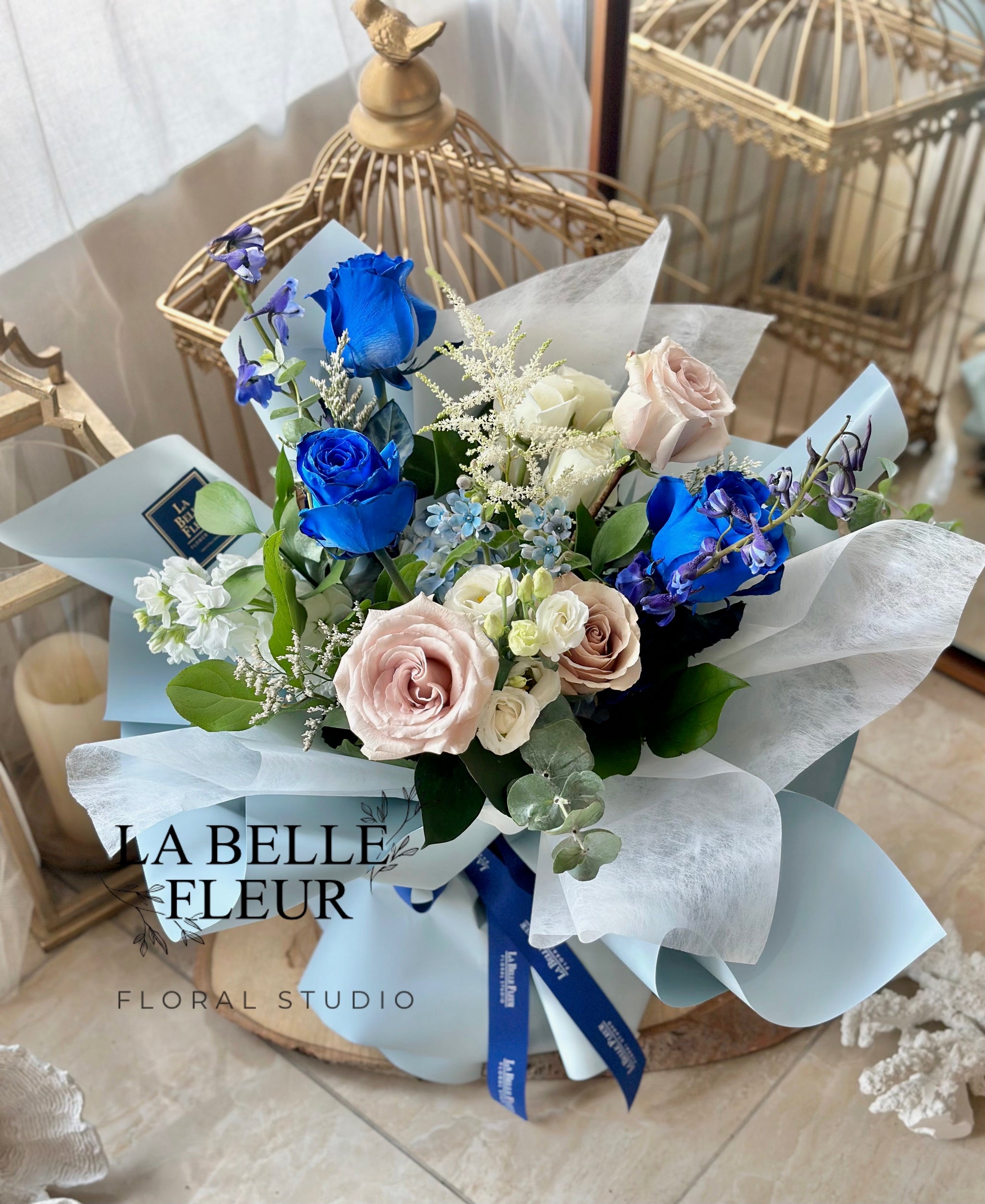 Combination of Elegant Blue Flower Bouquet | La Belle Fleur