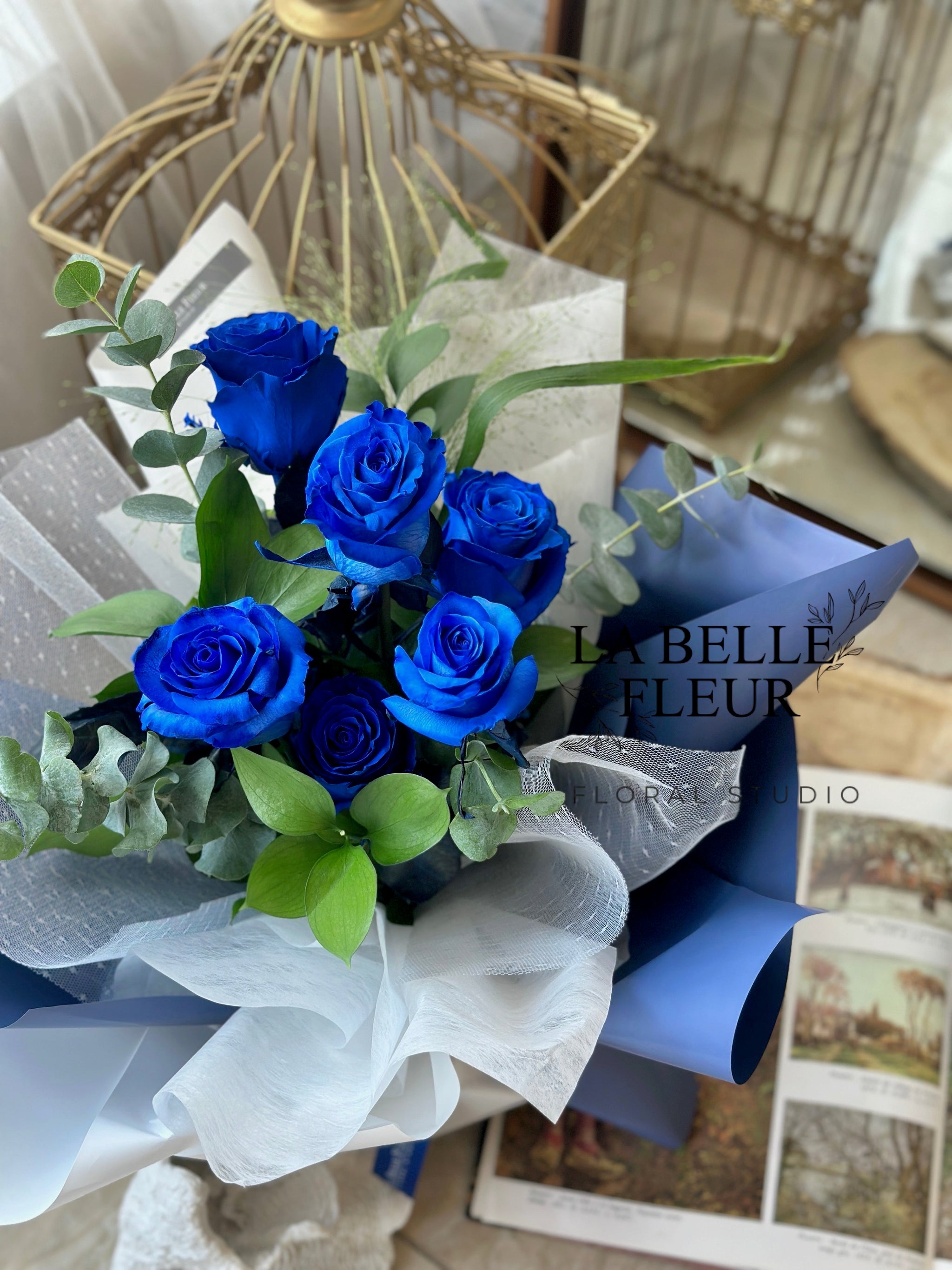 Blue Rose Flower Bouquet | La Belle Fleur