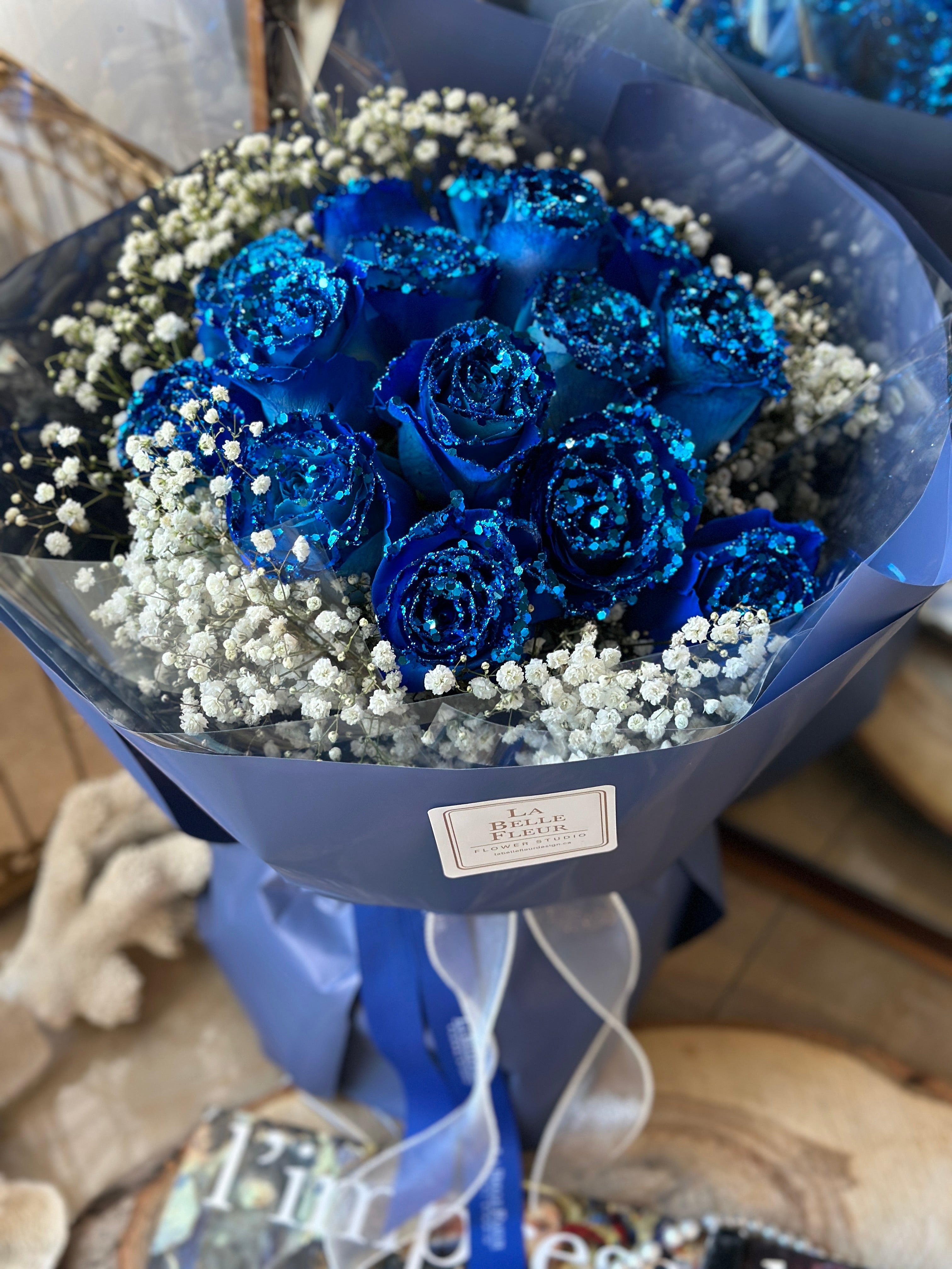 VDay Sparkly Rose Bouquet (Red, Blue) 15 Roses Blue