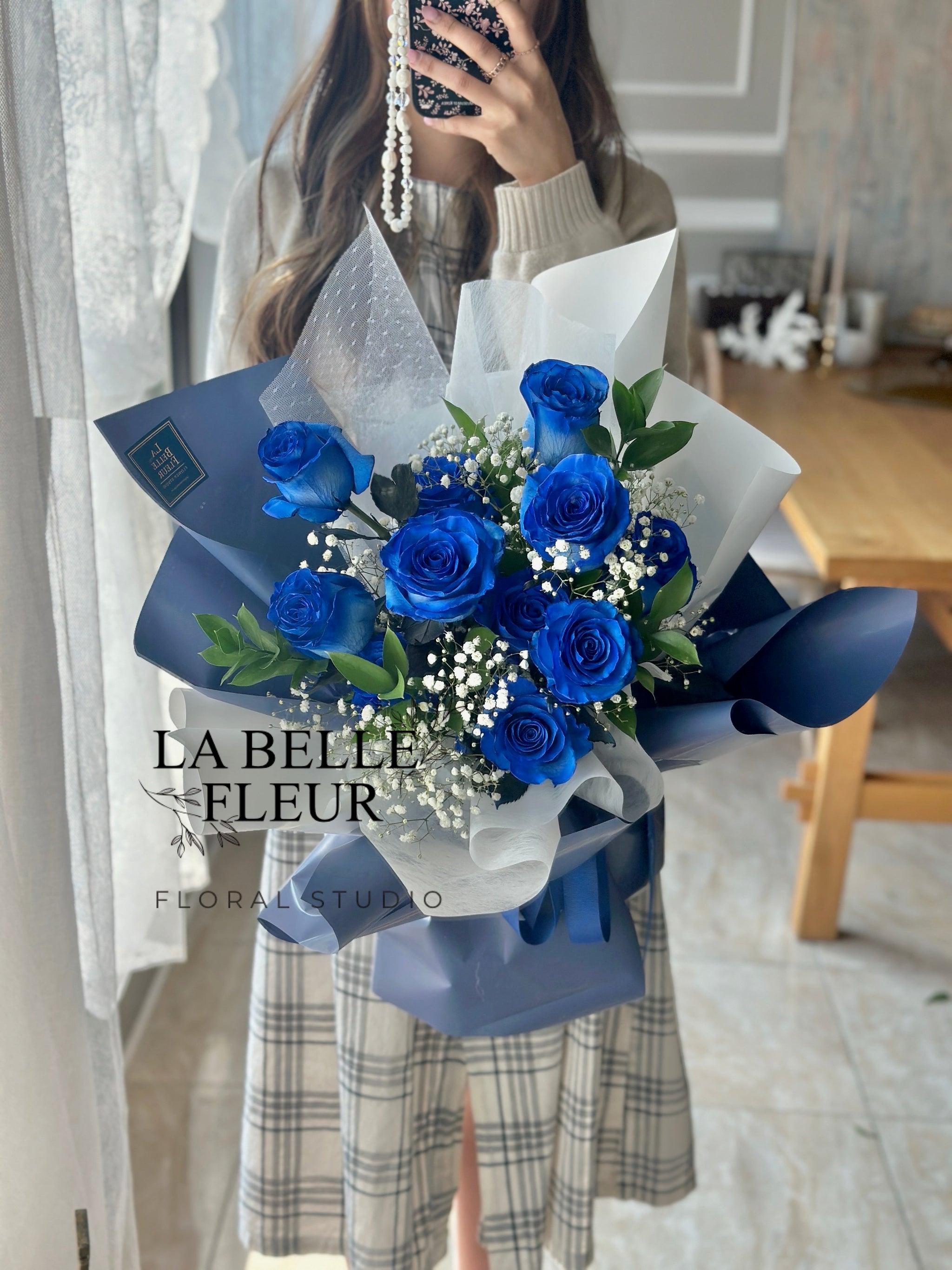 Blue Flower Bouquets in Toronto | La Belle Fleur