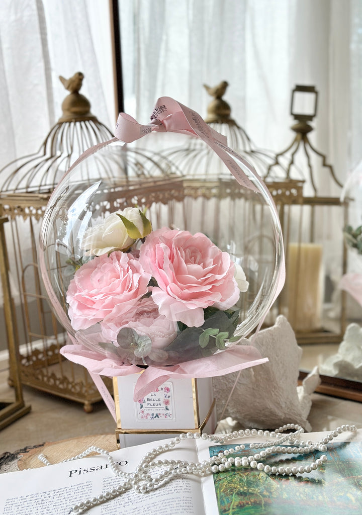 pink flower balloon arrangement