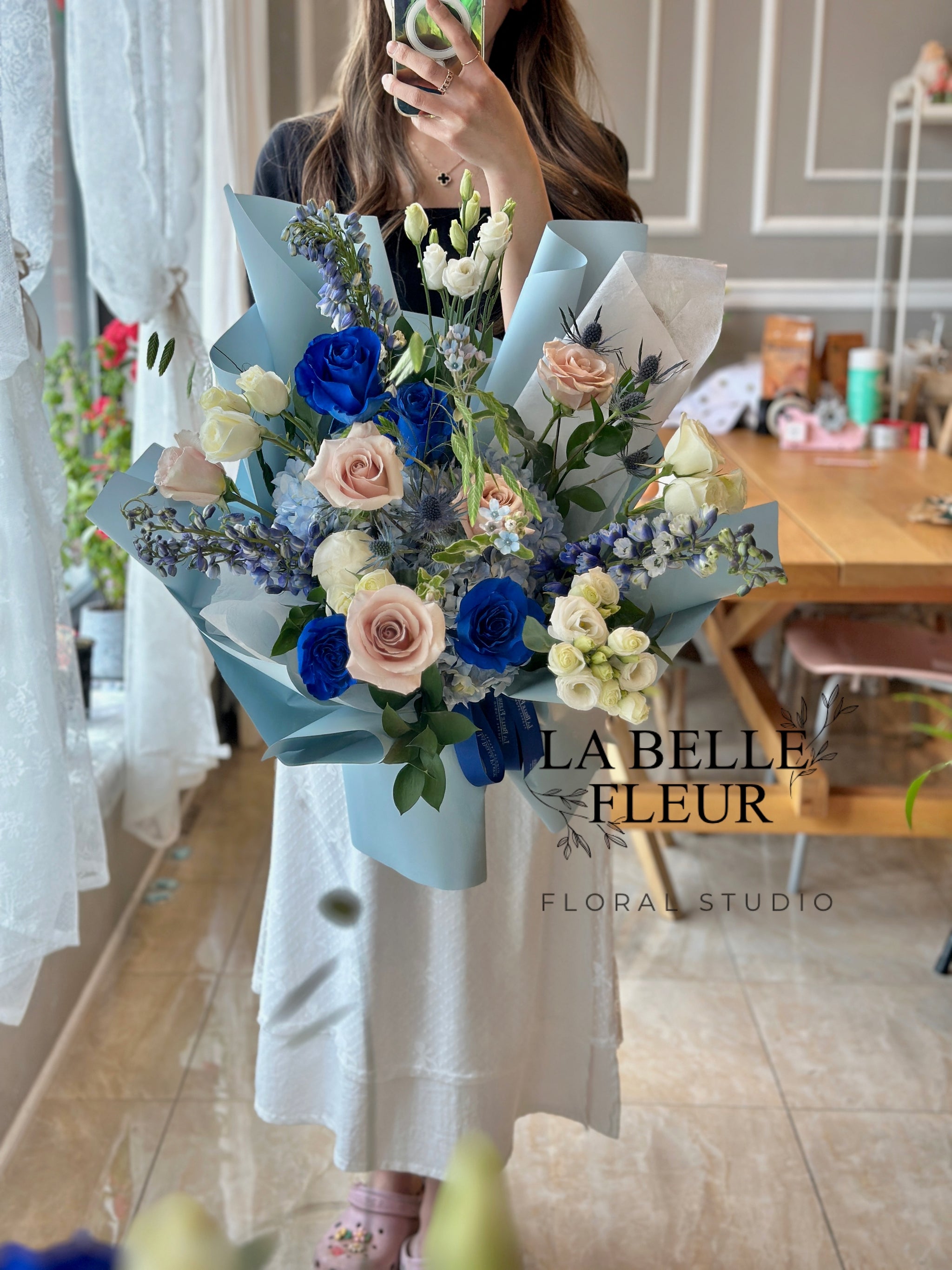 Blue Flower Bouquets in Toronto | La Belle Fleur