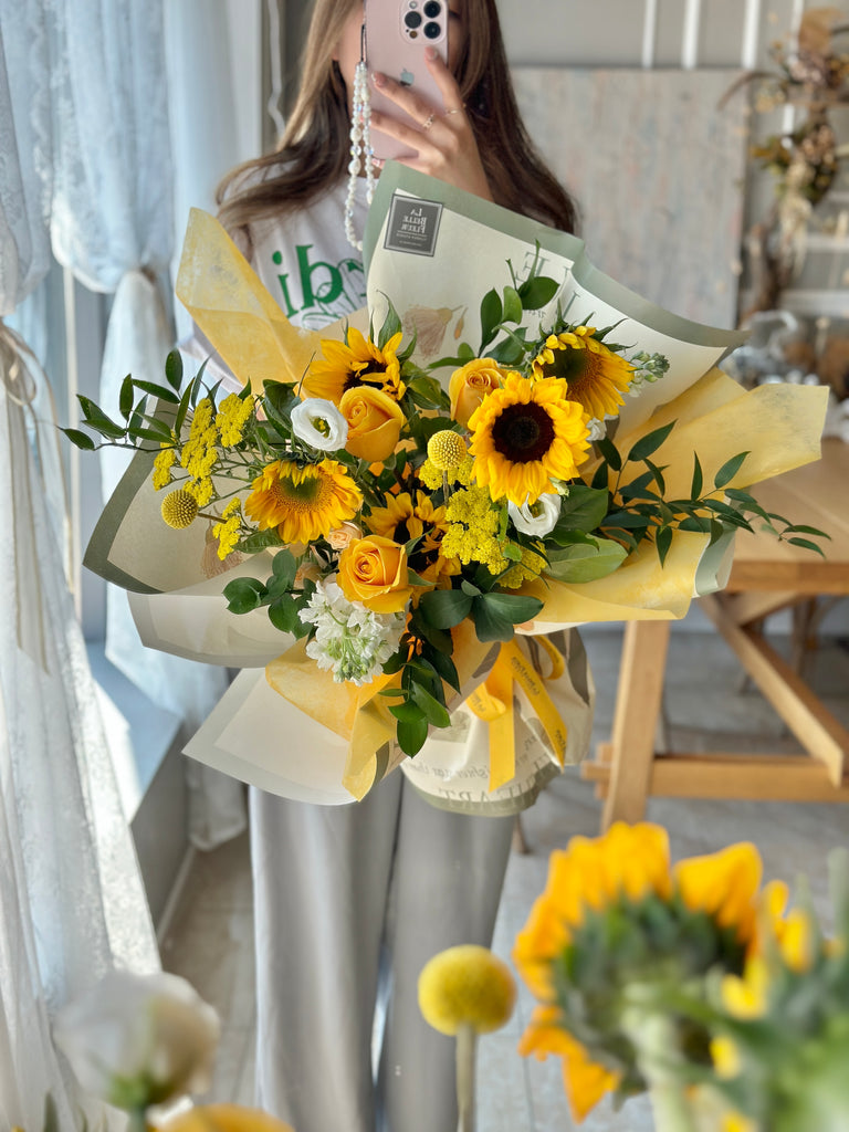 sunflower luxury bouquet delivery 
