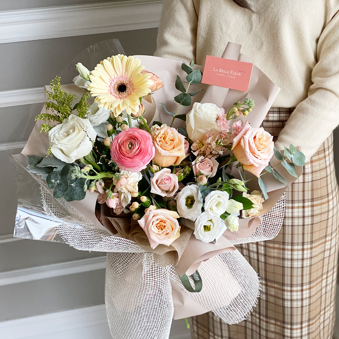 Same Day Flower Delivery in Toronto & GTA | La Belle Fleur Flower Shop
