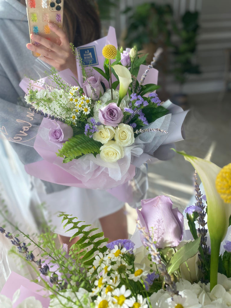 White and lavender color Bouquet