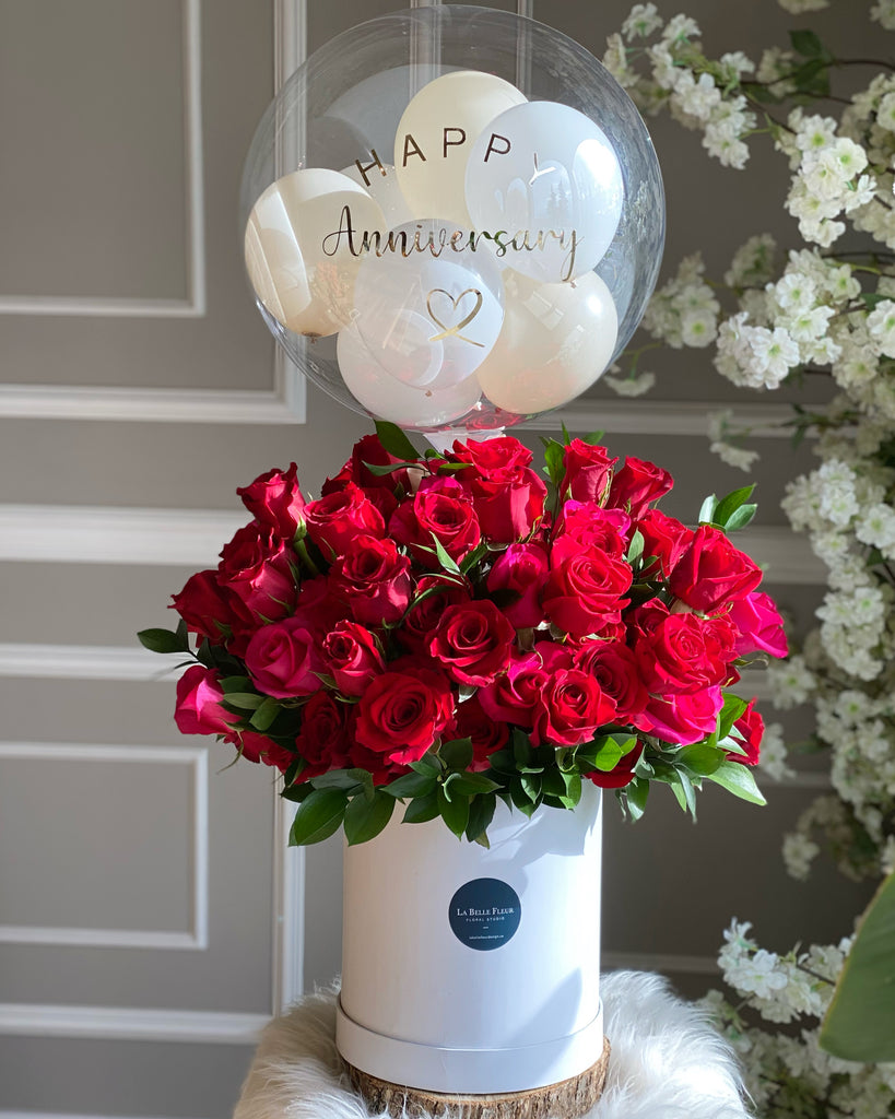 100 rose arrangement with balloon